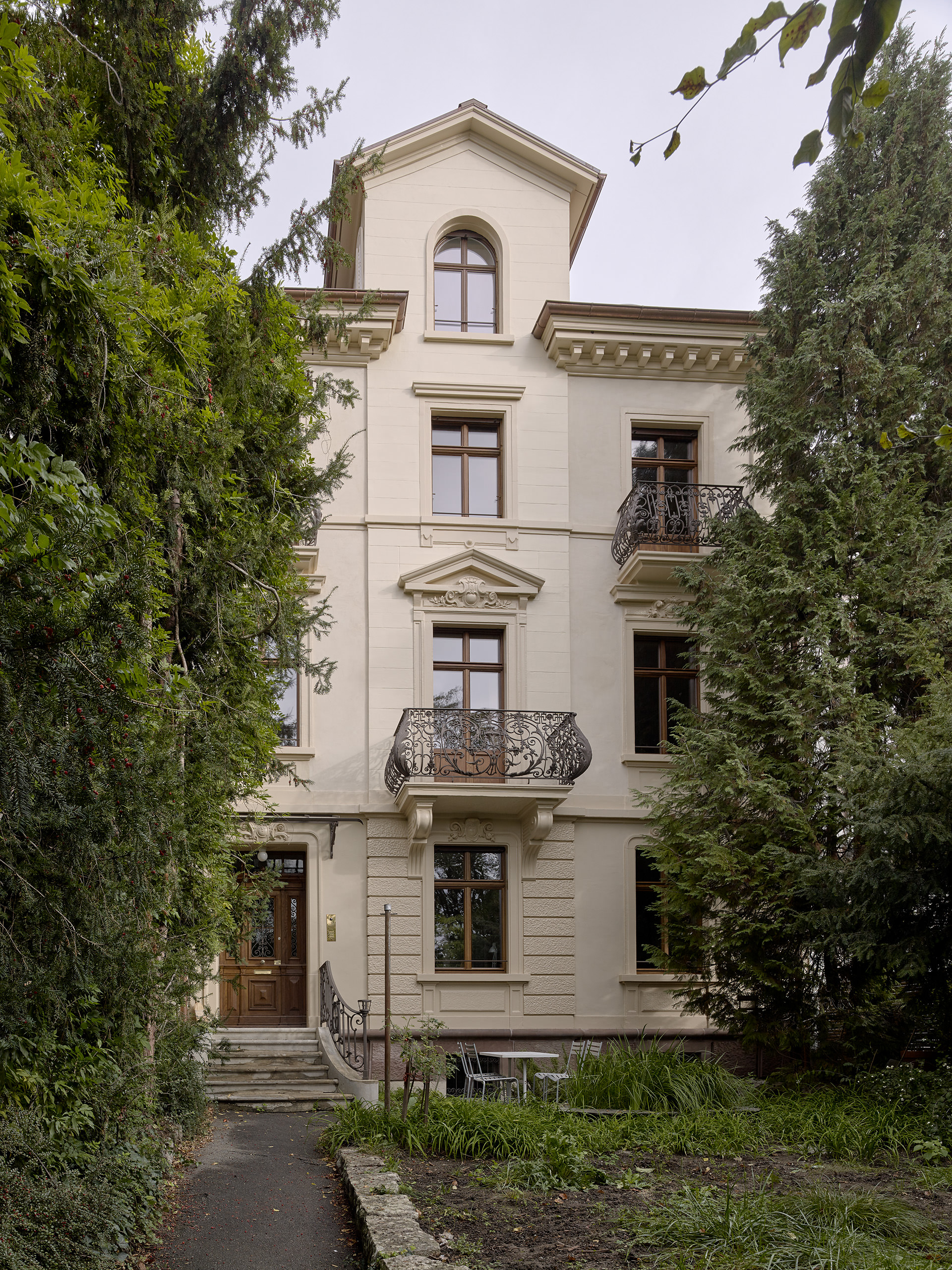 E19707 Alpa 094756 SCREEN